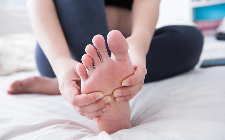 liječenje artroze stopala s ravnim stopalima)