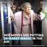 Kako to izgleda kada 100-godišnjakinja zapleše za svoj rođendan?