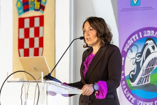 Pula: Ministrica Hrstić svečano otvorila 9. konferenciju o zdravim životnim stilovima “Zajedno s Vama do zdravlja”