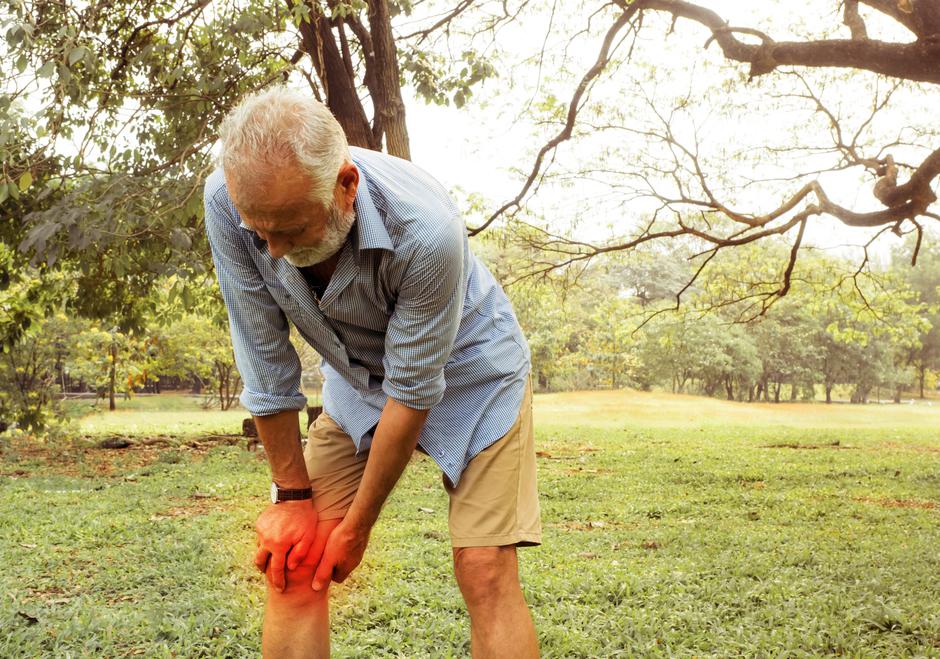 liječenje osteoartritisa burdock osvrta bol u lijevom koljenu pri hodu