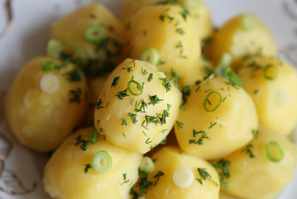 Zašto bi trebala smanjiti ili potpuno izbaciti krumpir iz prehrane