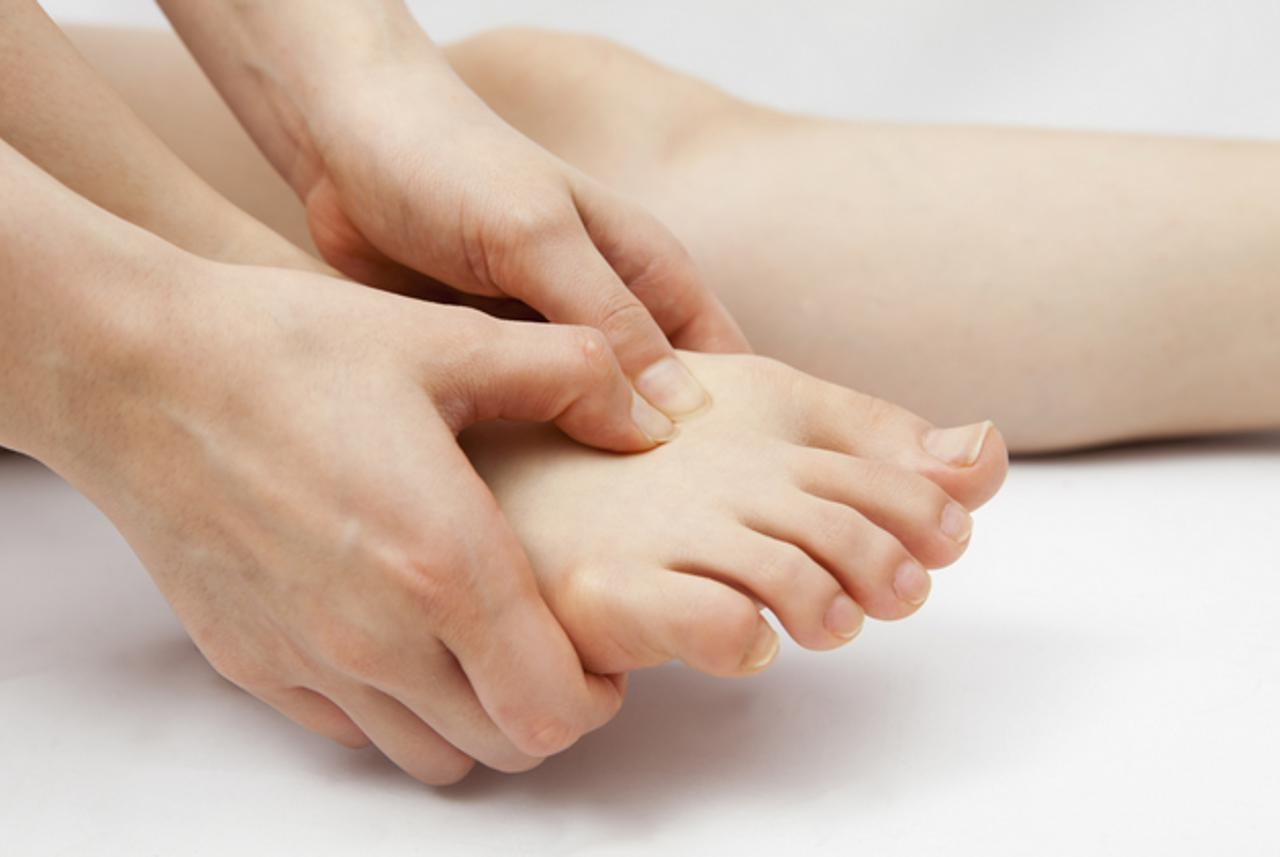 masaža bol u zglobovima i stopalima