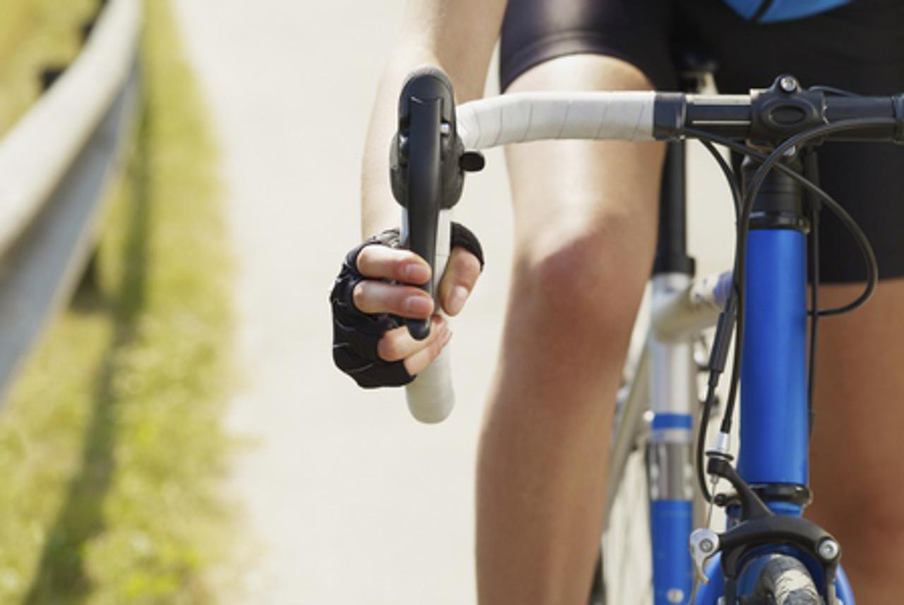 Možete voziti bicikl s artrozom zgloba kuka