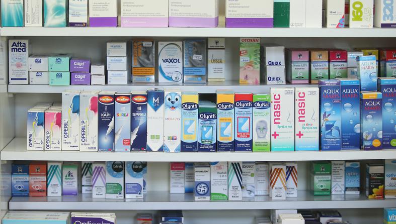 Lijekovi i vitamini u ljekarni