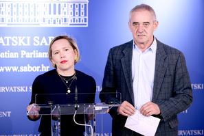 Zagreb: Ivana Kekin i Damir Bakić o prijedlogu izmjena i dopuna Zakona o zdravstvenom osiguranju