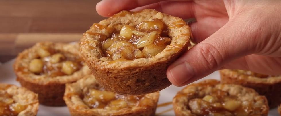 Umjesto pite od jabuka pripremi jabuke u kalupu za muffine i oduševit će te