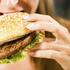 Ako jedeš masnu i slanu hranu, usporavaš metabolizam