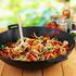 Povrće s rezancima - idealan wok miks za ljetne dane
