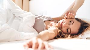 Zašto žene trebaju više sna nego muškarci?