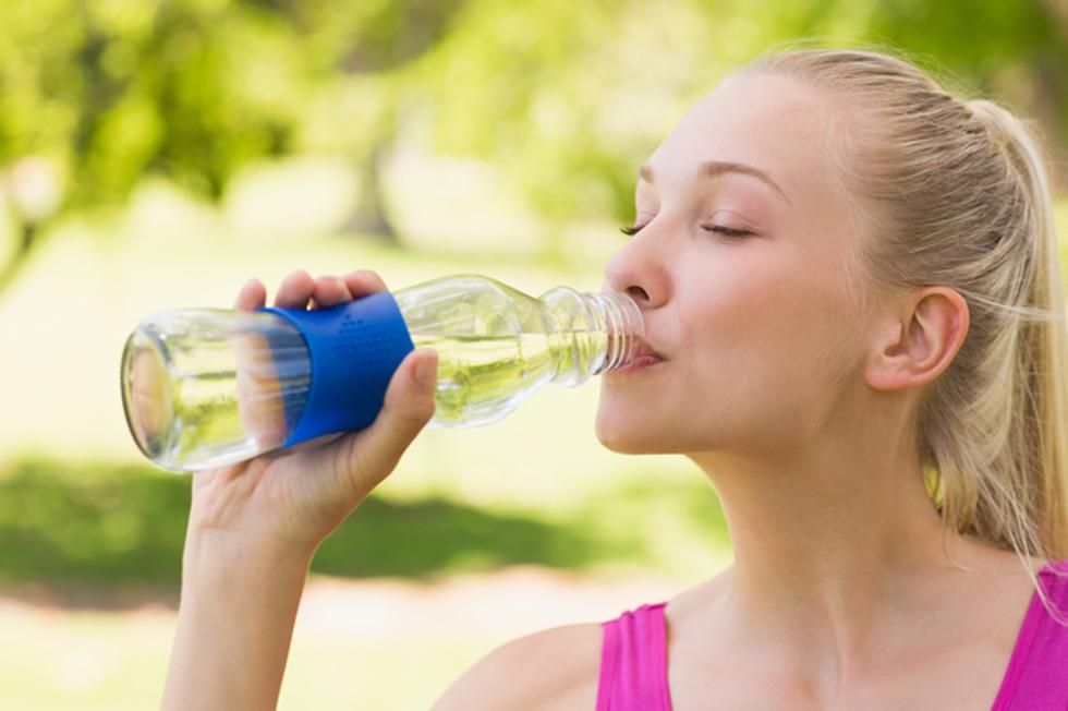 9 učinaka nakon zamjene svih pića s vodom
