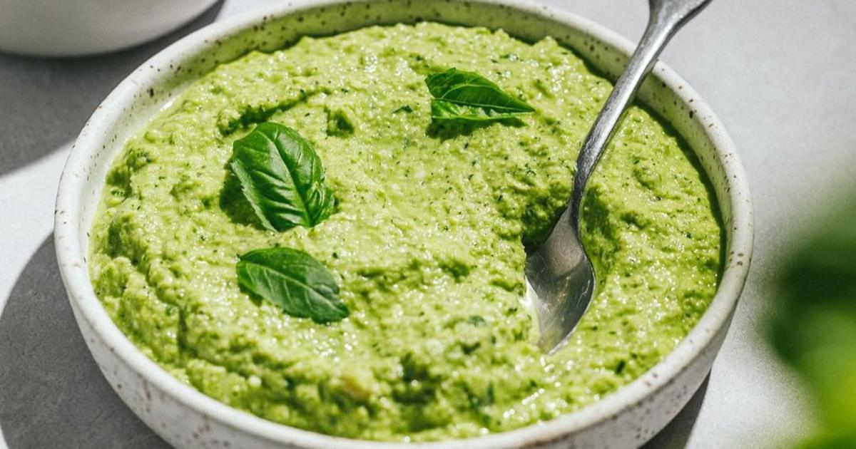 Pesto od tikvica je savršen ljetni umak