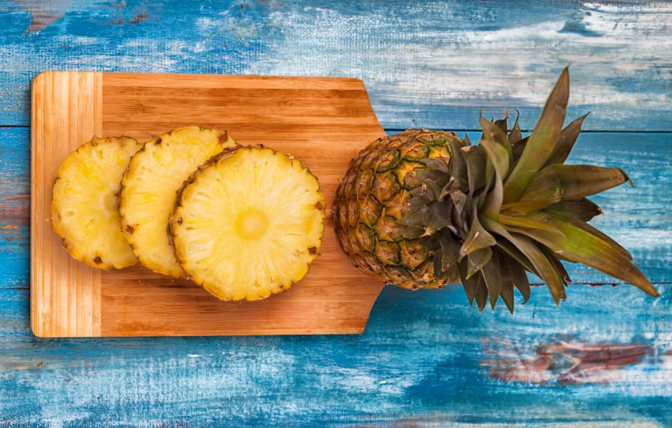 Zašto te jezik pecka kada jedeš ananas i kako to spriječiti?