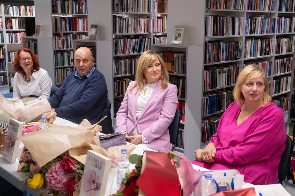 Zagreb: Predstavljanje priručnika "Kvadrant žene, Kako proživjeti i psihički preživjeti rak dojke"  | Author: Davor Puklavec/PIXSELL