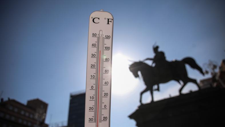Zagreb: Velike vrućine ispraznile su ulice u glavnom gradu