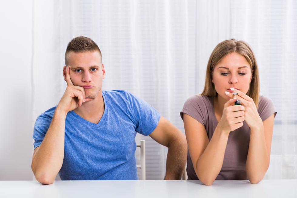 Veza na kušnji: Može li opstati veza pušača i nepušača?