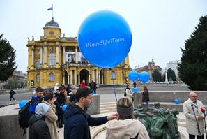 Zagreb: Akcija "Nevidljivi teret"  povodom obilježavanja Svjetskog dana šećerne bolesti