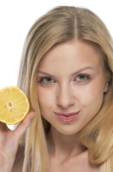 Limun uklanja dosadne i bolne ranice u ustima