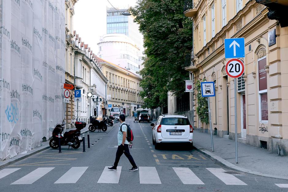 Zagreb: Od idućeg tjedna taxi stajalište na Zrinjevcu | Author: Patrik Macek/PIXSELL