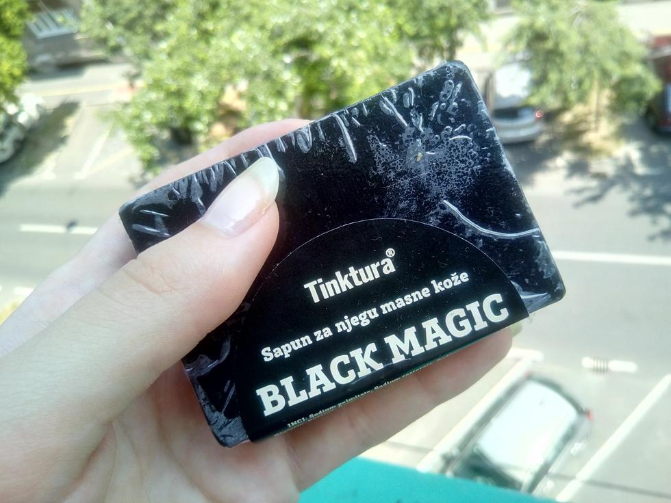 Recenzija: Black Magic sapun koji magično briše masnoću i nepravilnosti