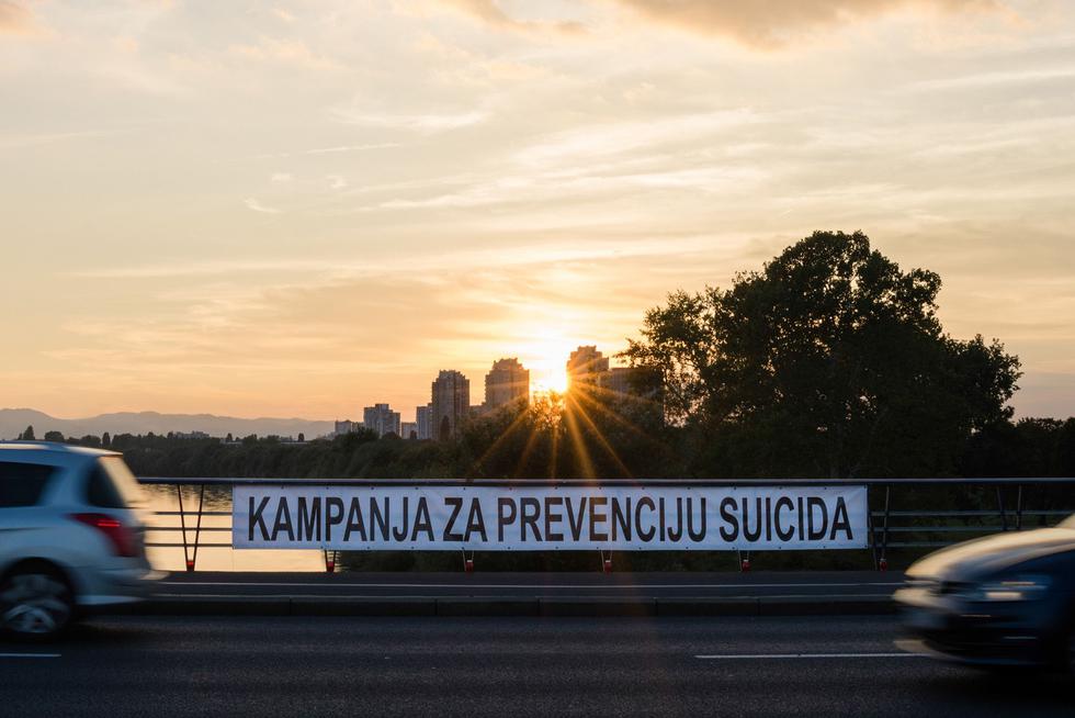 U Hrvatskoj u odnosu na prošlu godinu porast samoubojstava za 5, 1%