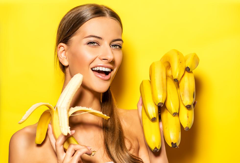 Video: Korom od banane riješi se prištića i akni za samo dva sata