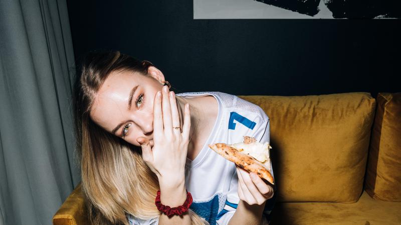 Trenirate, ali nakon toga previše jedete! Kako ne pretjerivati s hranom?